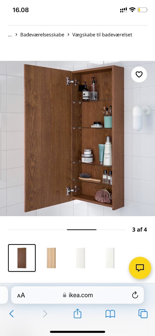 To skabe skal hænges op på badeværelse