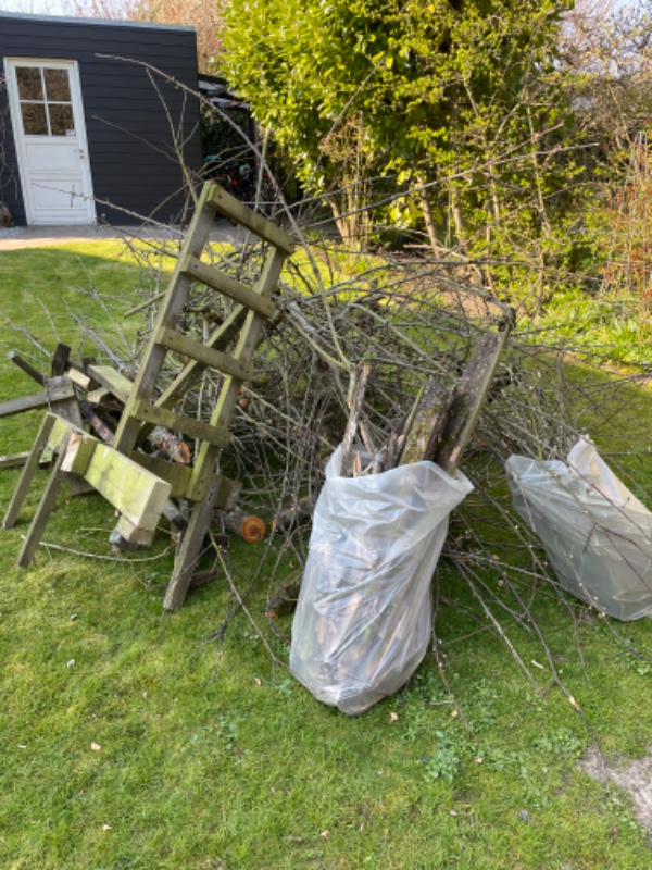 Bortkørsel af haveaffald