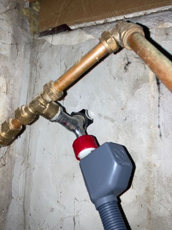 Skal have sat ny aftapventil til, så opvaskemaskinen kan bruges