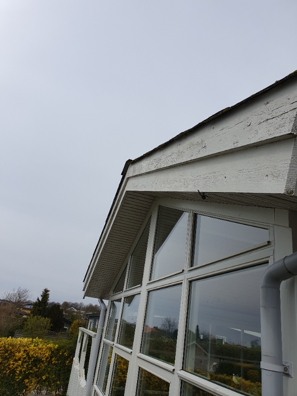 Male gavl, sternbrædder og vindskeder på sommerhus
