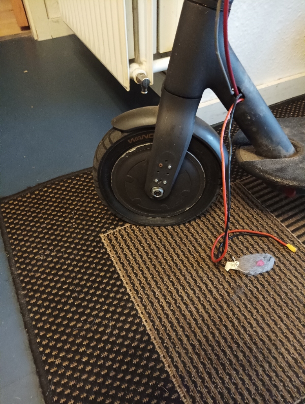 Lapning af 10 tommer dæk på el løbehjul