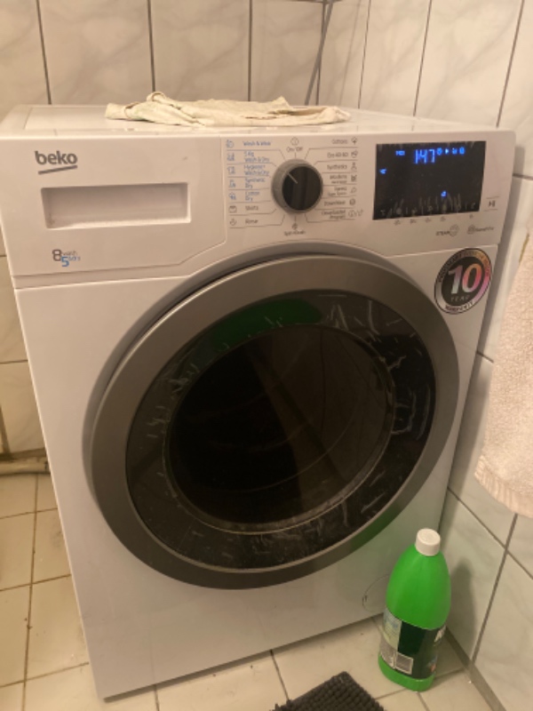 Reparation af vaskemaskine der begyndt at larme med bankernelyd under centrifugering