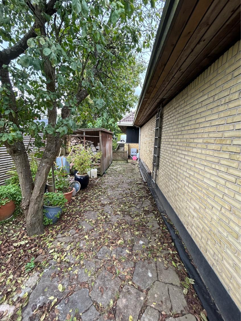 Kører terrasse på losseplads