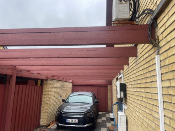 Opsætning af trapetz tag til carport