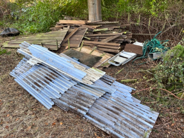 Køre på genbrugspladsen