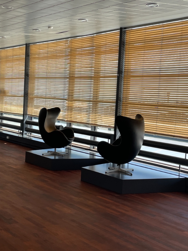 udskiftning af persiennesnor og evt rengøring af 14 persienner