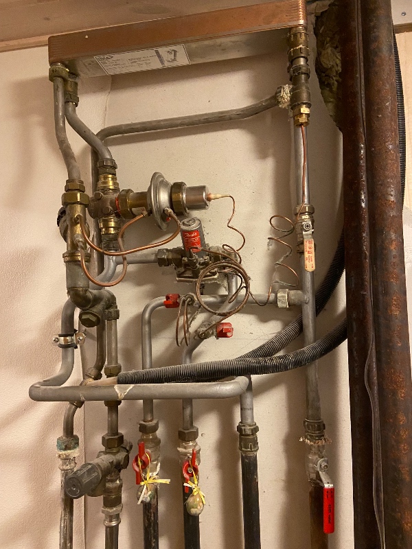 Udskiftning af termix one. Og reparation af gulvvarme rør.