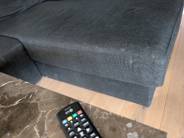 Damprensning af sofa og tæppe
