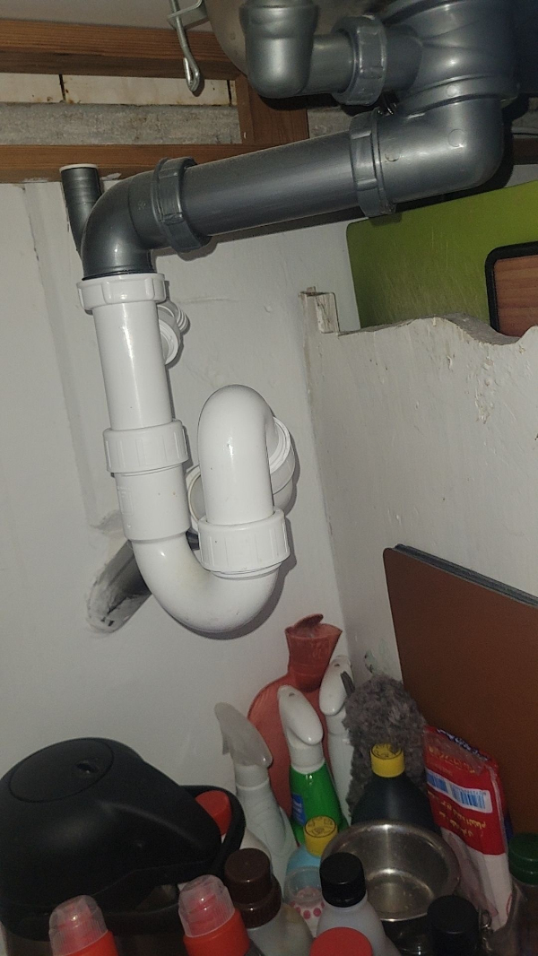 Installere/montere vaskemaskine i køkken