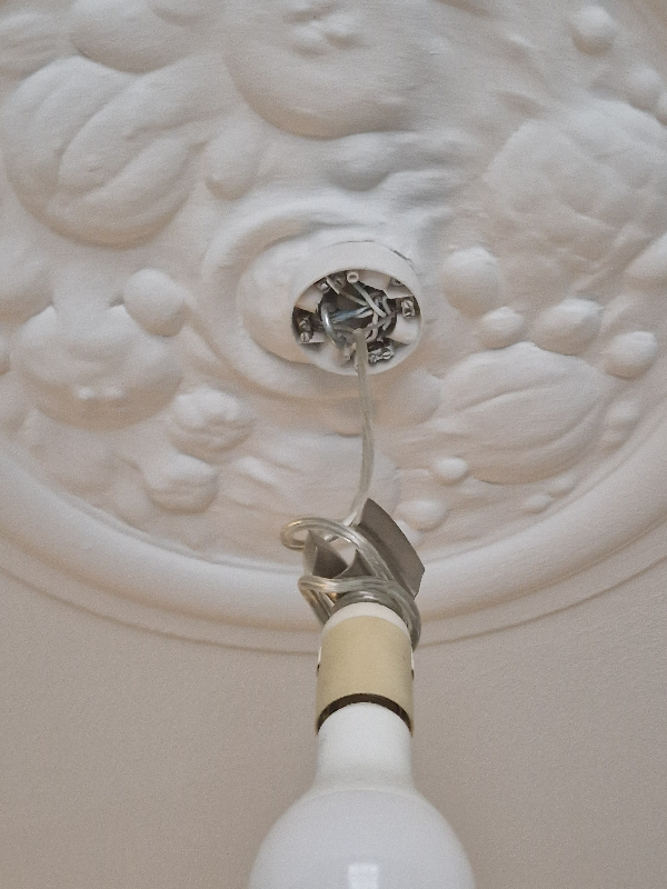 ophæng lampe