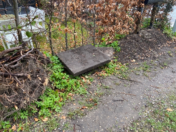 Bortskaffelse af fliser og jord