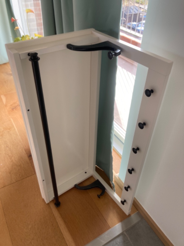 Handyman för upphängning av tavlor, spegel, hylla, vägglampa