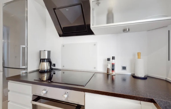 Slutrengøring 2 værelseslejlighed 63m2 inkl rengøring af køkken og bad inventar