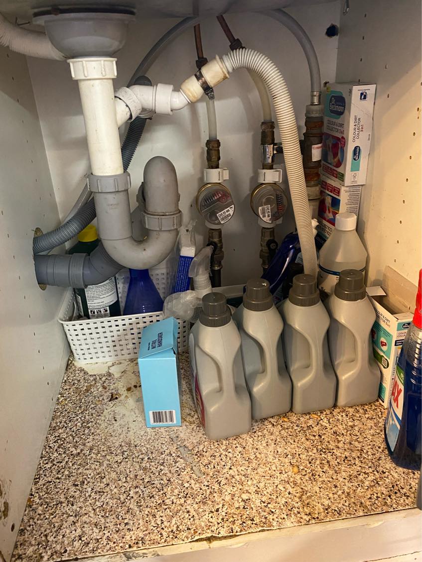 VvS arbejde - Korrekt montering af vaskemaskine og opvaskemaskine under køkkenvask