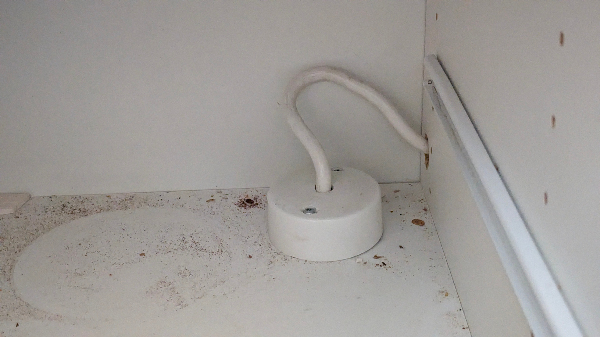 Afmontering af el-kabel til ovn