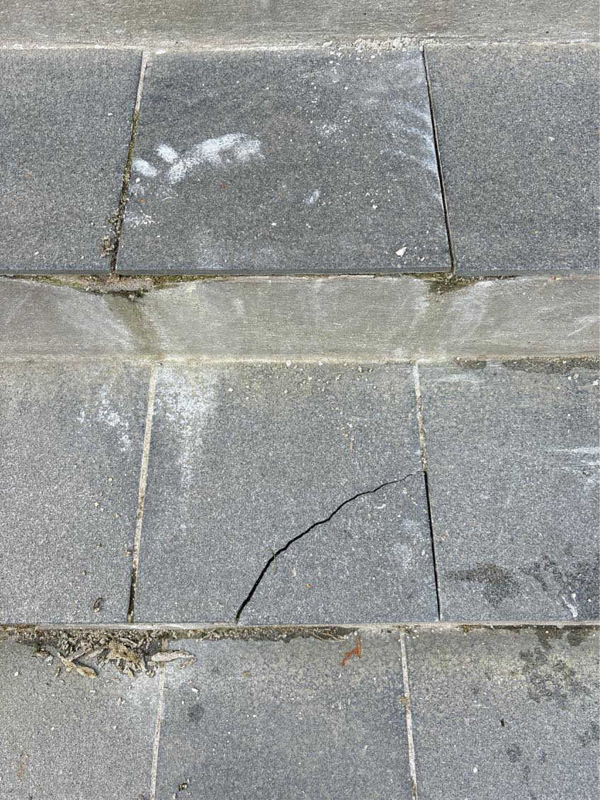 Reparation af muret trappe til hus