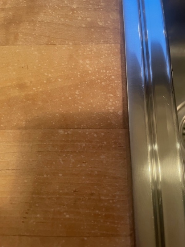 Afslibning og oliering af køkken træ bordplade