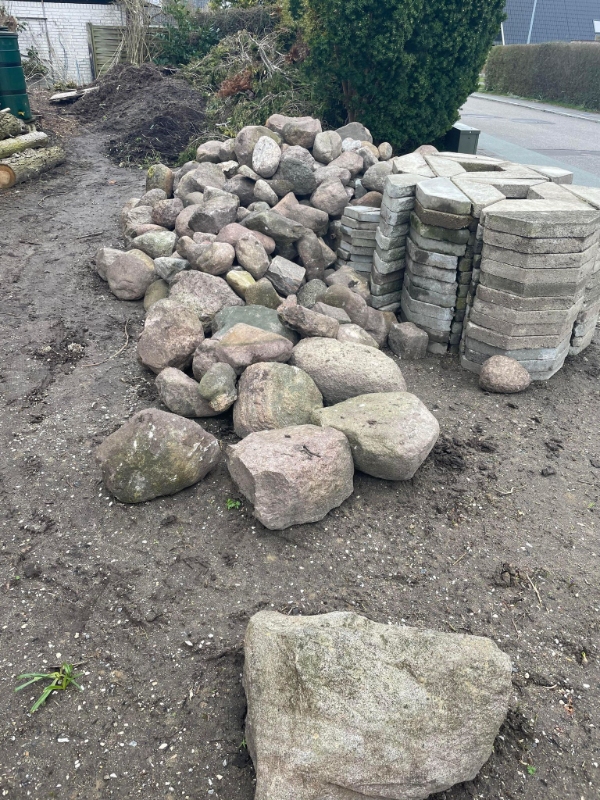 bortskaffelse af sten fra have