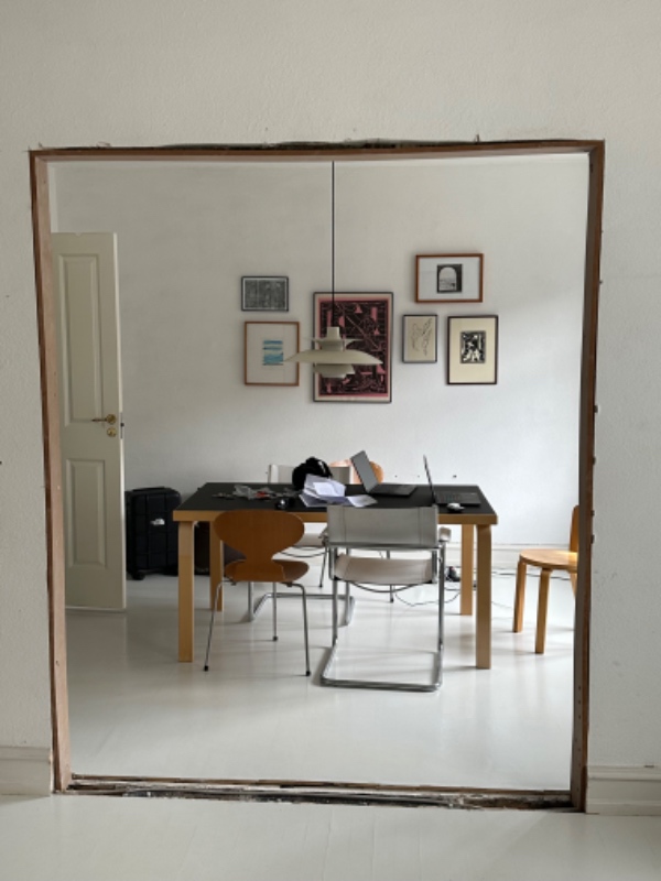 Vores ene strøm ledning er blevet klippet over ved en byggefejl,