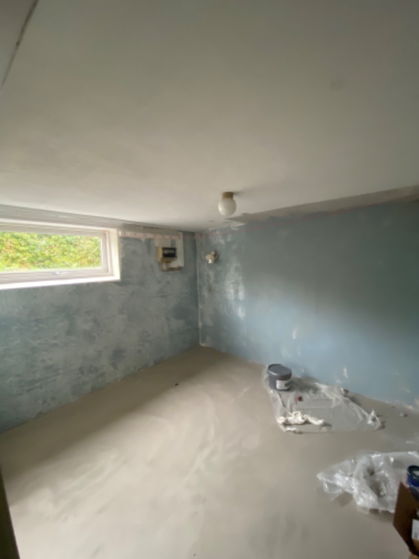 Slibe og mal flydespartelgulv