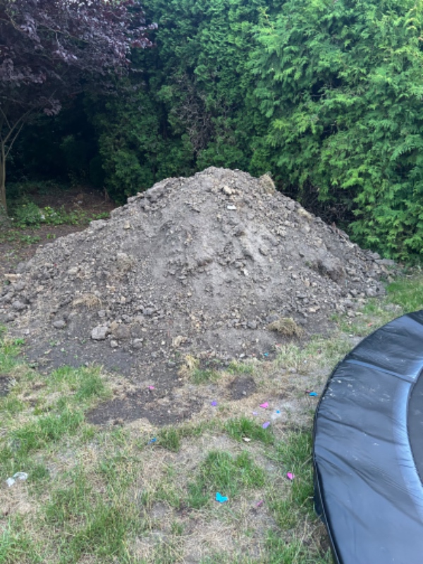 Jord ønskes fjernet fra privat grund