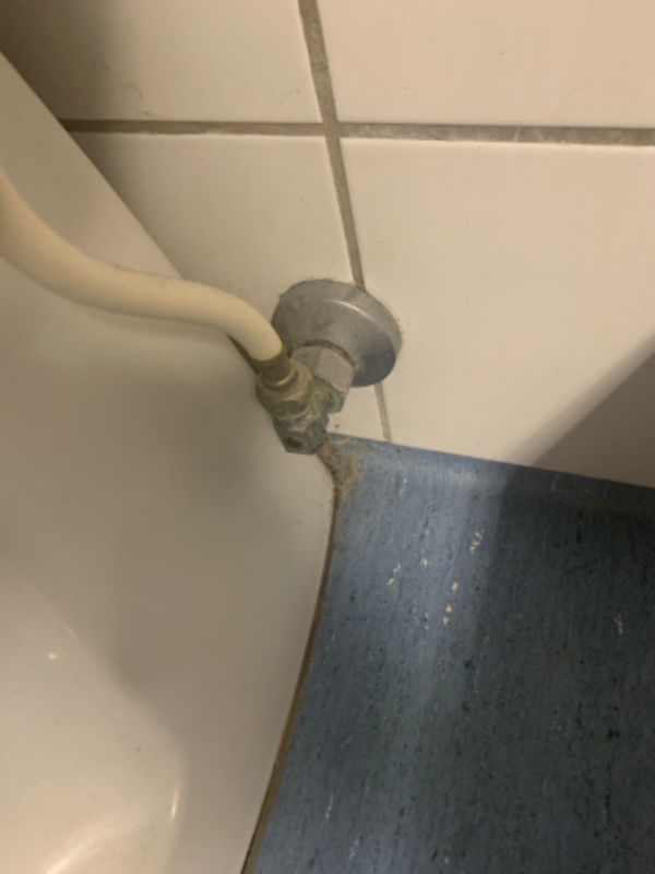 Reparation af løbende toilet