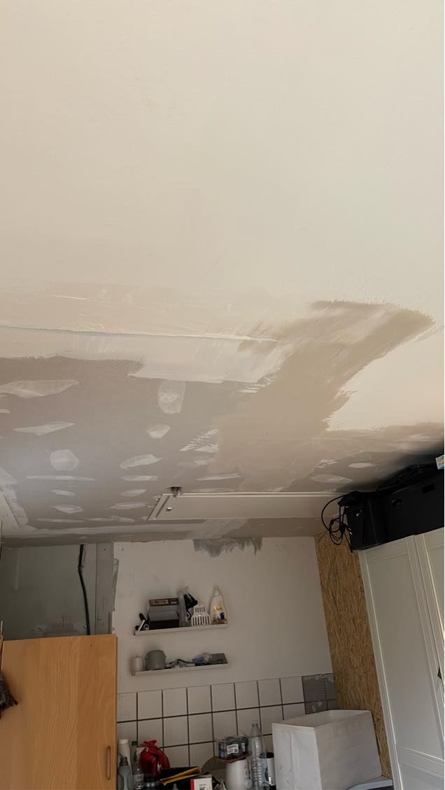 Loft skal spartles slibes og males