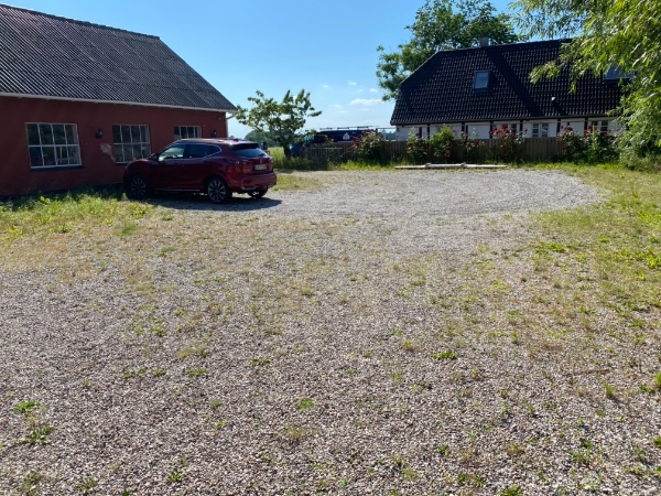 Sprøjtning af gårdsplads