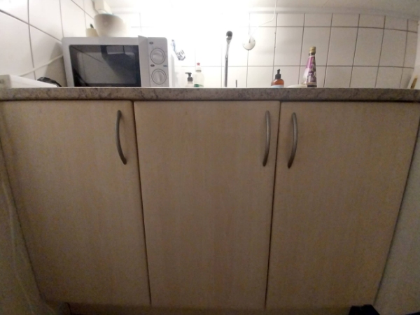 Lave plads til vaskemaskine i køkkenet