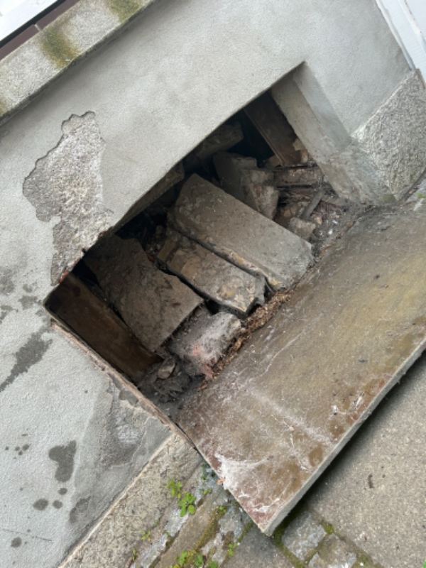 Bortskaffelse af sten og affald