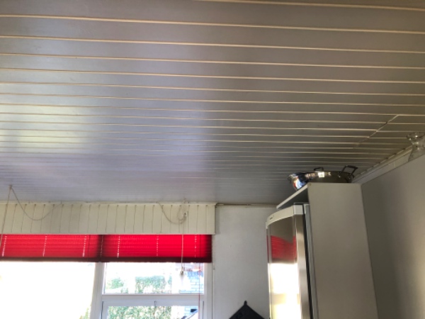 Maling af loft i køkken, stue og gang