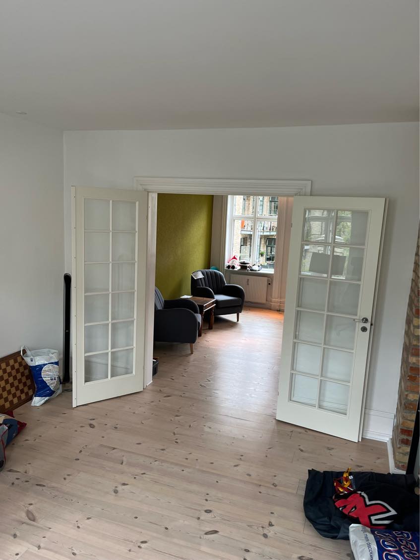 Slibe gulv inkl. lakering