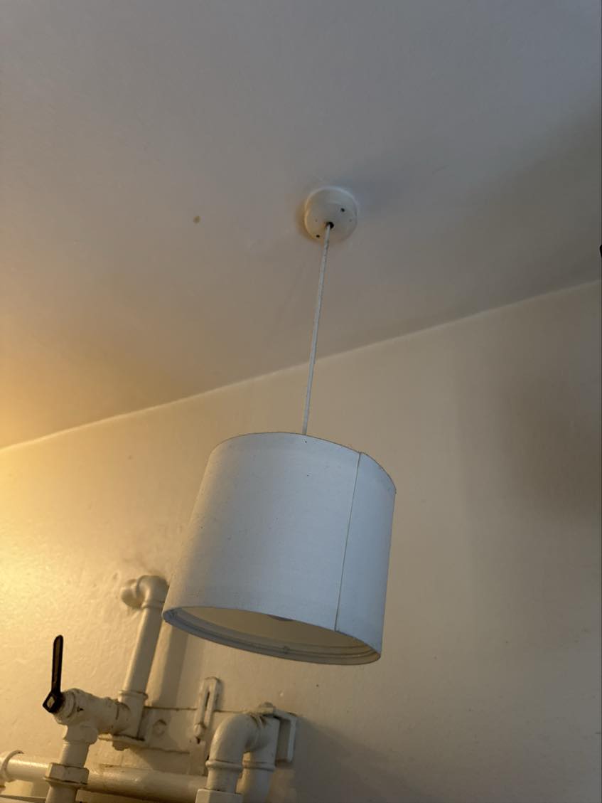 Skabs beslag og lampe rettelse