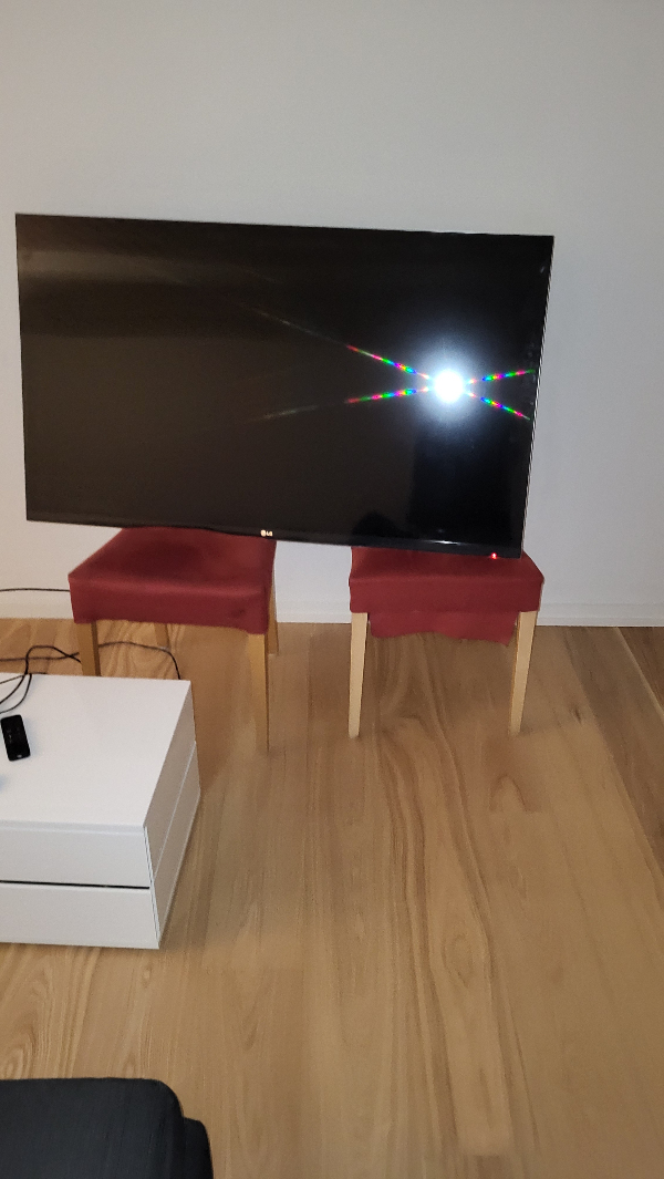 ældre lg tv.