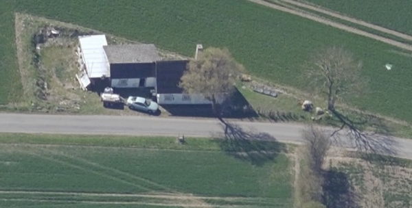 Jævnet min grunds græsplæne (ca 250-300 kvm).