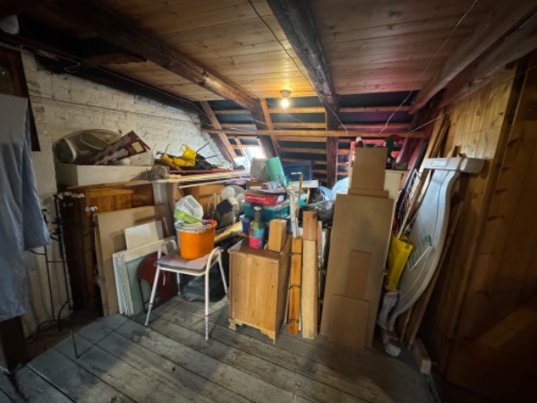 Bæring og bortkørsel af møbler