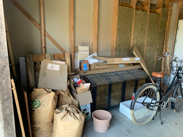 Klip hæk og kør haveafald + pap væk