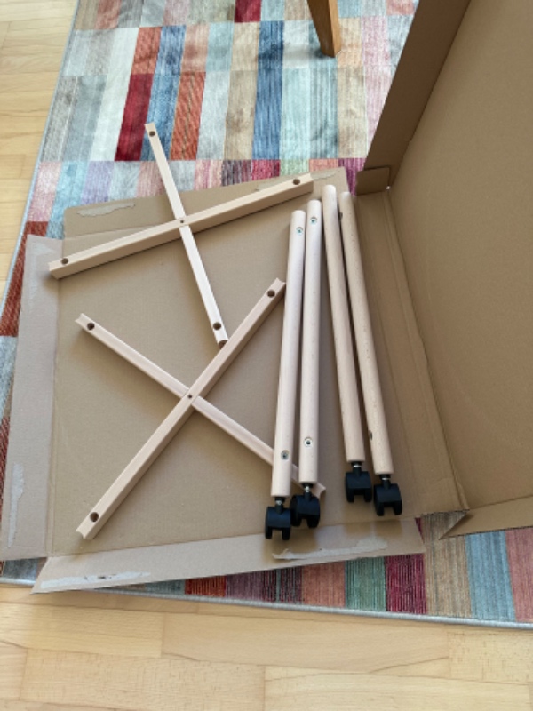 Samlet et lille rundt bakkebord, for min mor.