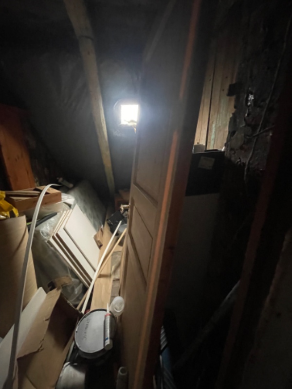 Hjælp til at rydde loftsrum