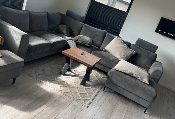 Kørt en sofa fra en adresse i Kalundborg til Slagelse