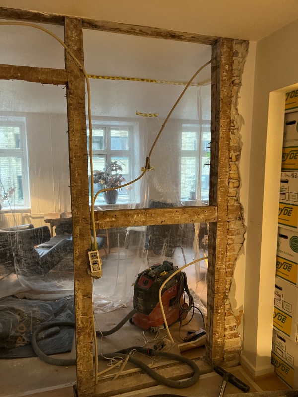 Forlængelse af 2 ledninger og montering af 2 kontakter