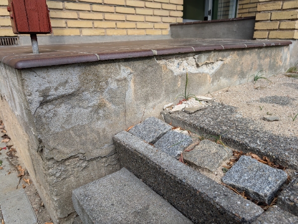 Reparation af beton trappetrin