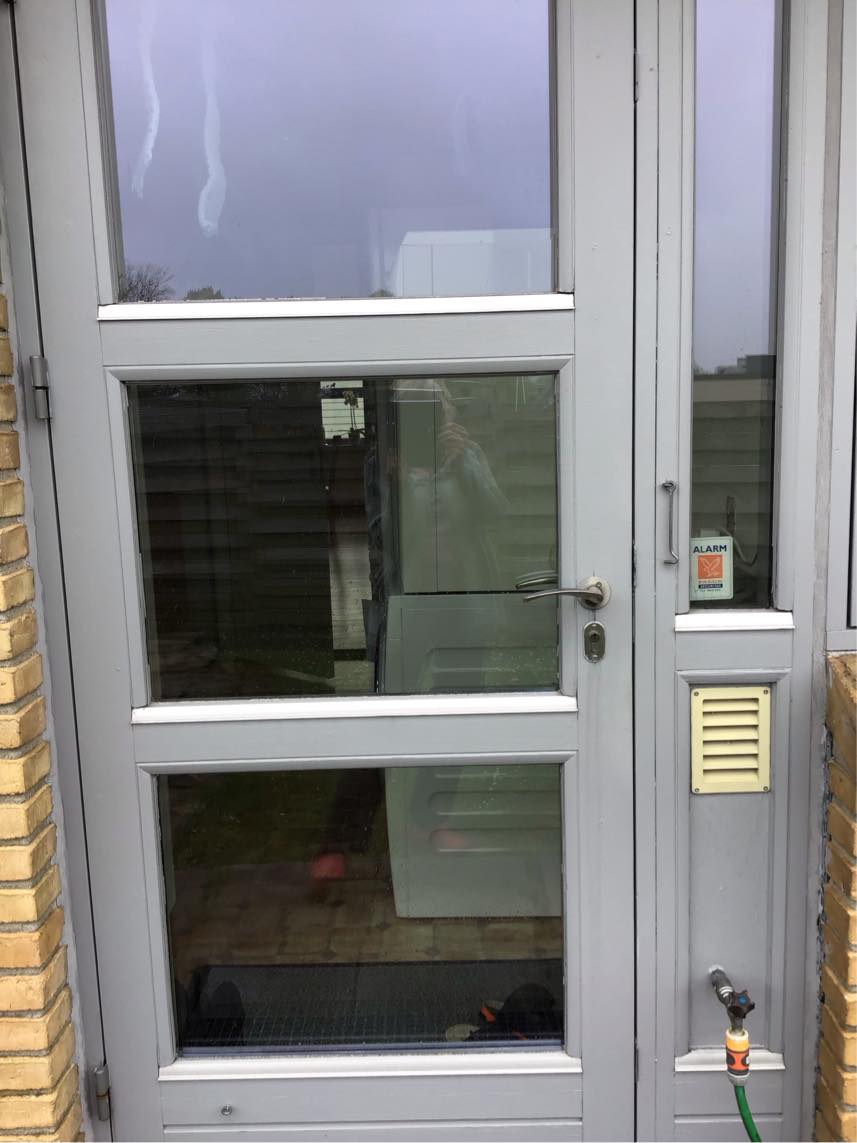 Fuger omkring vinduer - dør