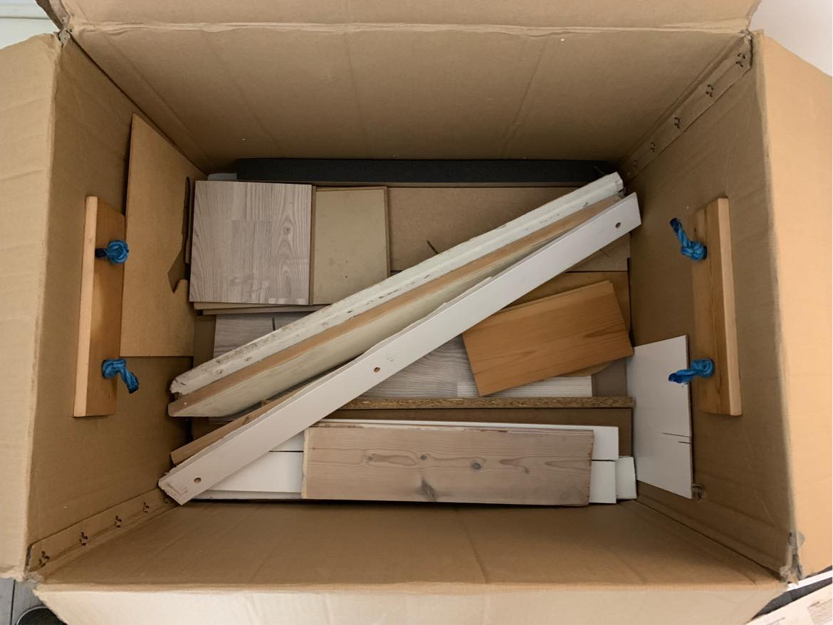 Affald fra lejlighed til genbrugspladsen