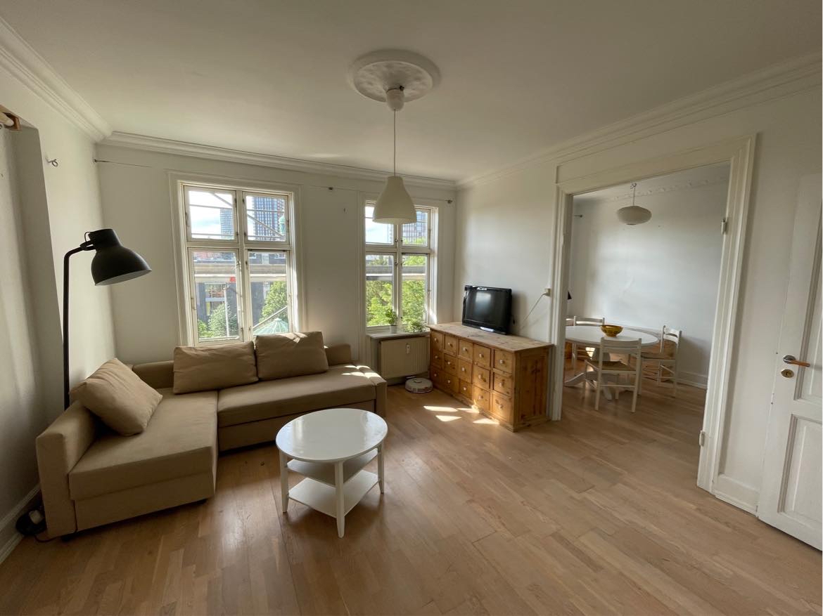Cleaning Apartment