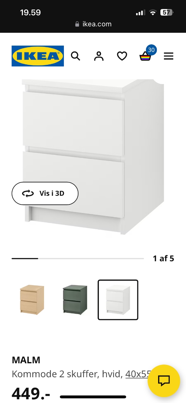 Få samlet en dobbeltseng, et natbord, 2 badeværelsesskabe og er pax garderobeskab.