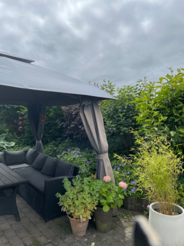 Hækklipning og bortskaffelse