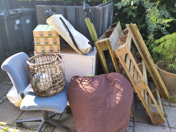 Køre skrald på lossepladsen