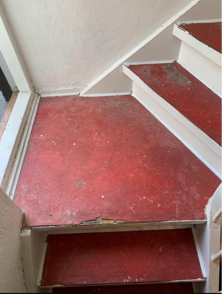 Afmontering af linoleumsgulv + montering af nyt