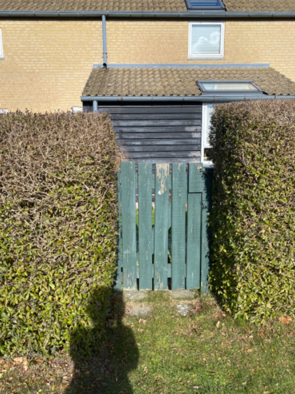 Opsætning af havelåge